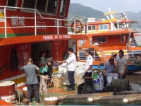 云阳港航处开展安全生产宣传咨询日活动